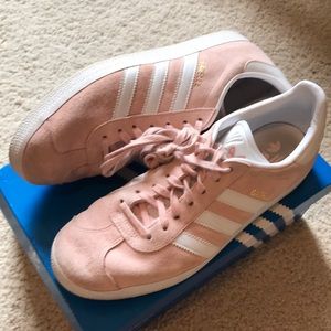 Adidas Gazelle size 8 1/2